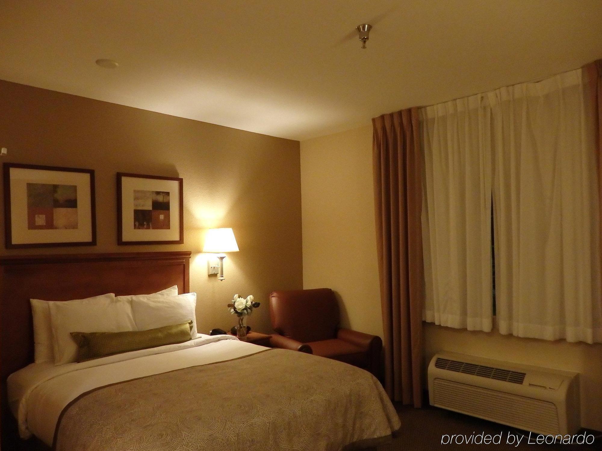 แคนเดิ้ลวูด สวีท คอร์ปัสคริสตี-เอสพีไอดี Hotel ภายนอก รูปภาพ